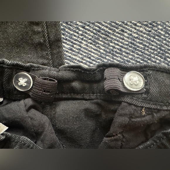 Old Navy Toddler Black Skinny Jeans | 2T | Adjustable Waist - Picture 5 of 5